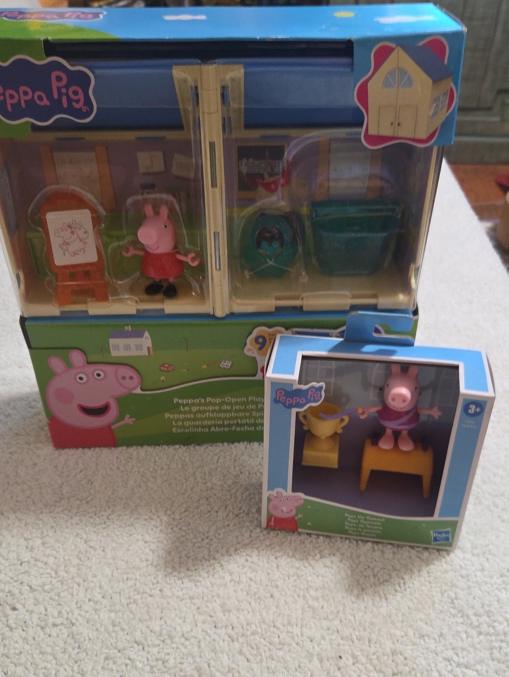 NWT PEPPA PIG POP UP OPEN PLAYGROUND AND PEPPA THE GYMNAST